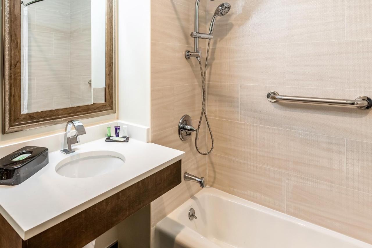 Van Wyck Hotel & Suites Near Jfk Airport New York Exteriér fotografie
